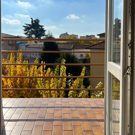 Il Ritrovo, Luminoso Trilocale In Citta Lägenhet *